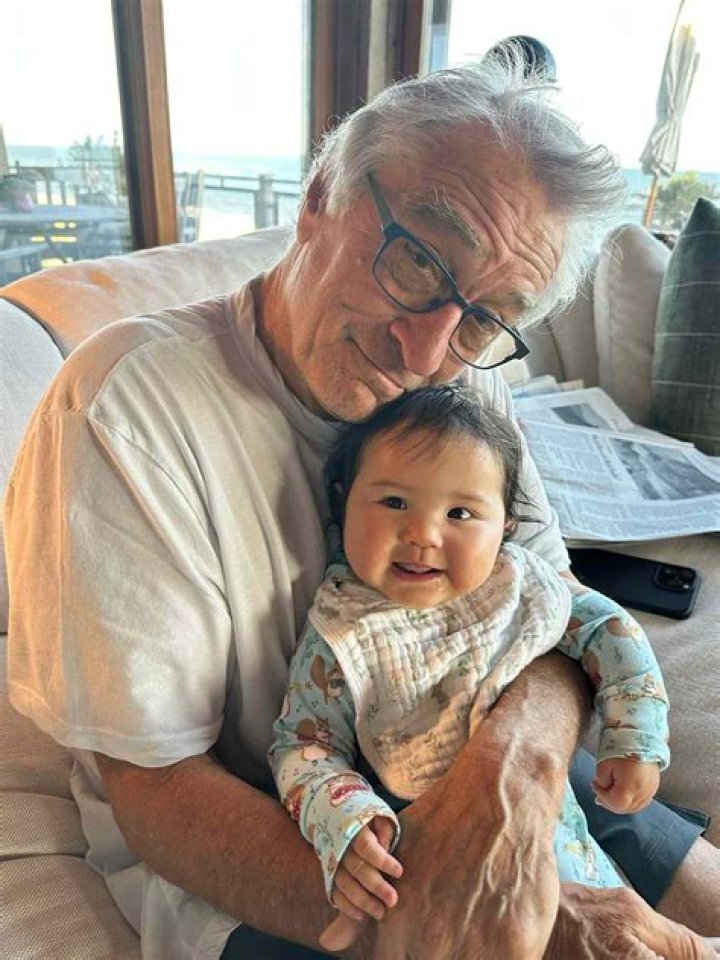Unraveling the Life of Elliot De Niro: A Journey Through Fame and Family